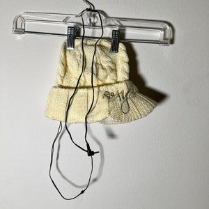 Beanie that Plays Music!